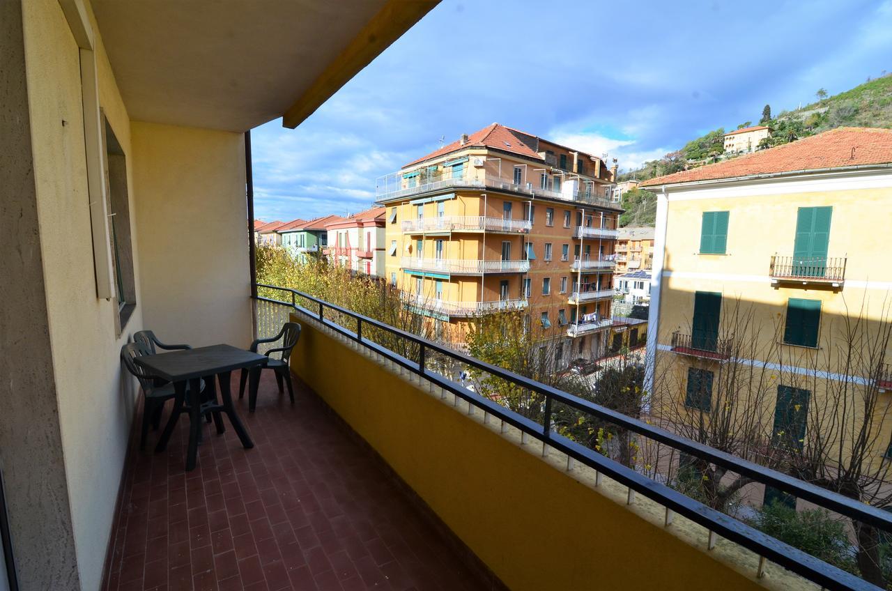 Elena Apartment Levanto Exteriör bild