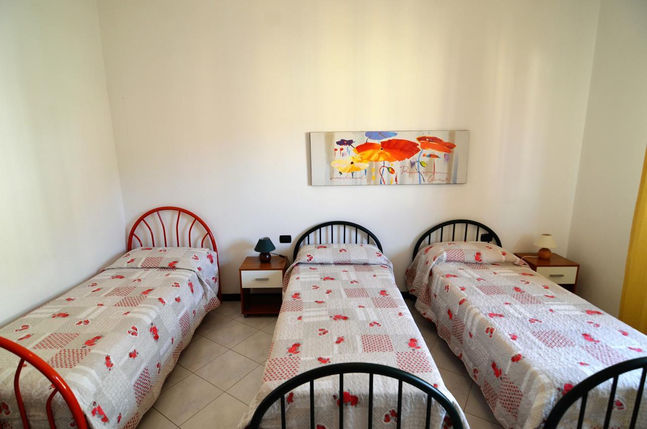 Elena Apartment Levanto Exteriör bild