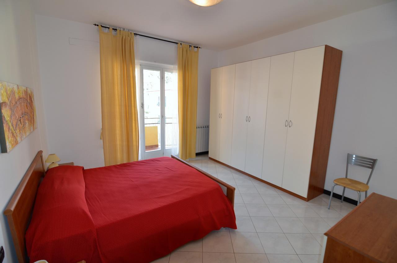 Elena Apartment Levanto Exteriör bild