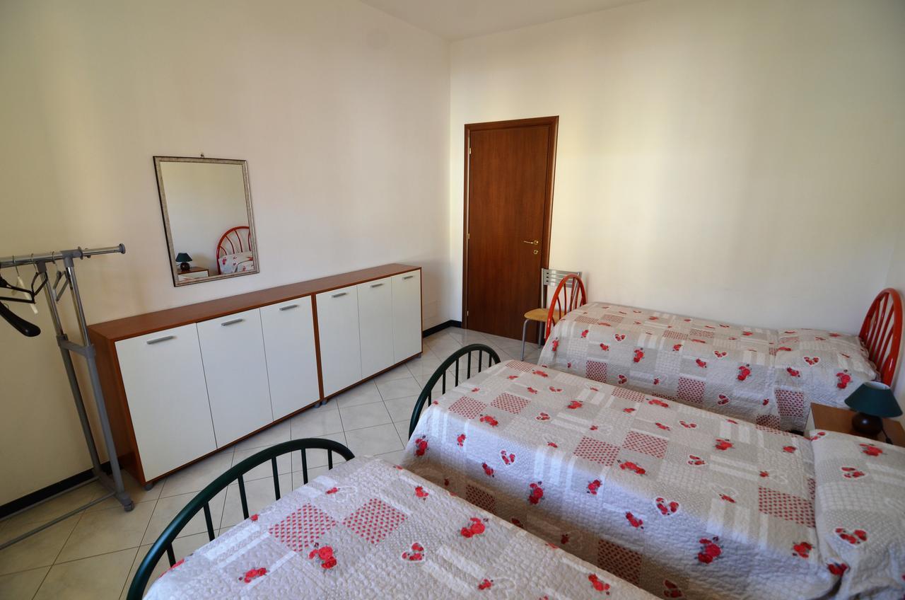 Elena Apartment Levanto Exteriör bild